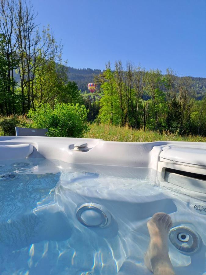 A4 Km De Megeve Tres Joli Studio Avec Jacuzzi ,Vue Sur Les Montagnes Au Calme Praz-sur-Arly Exterior foto